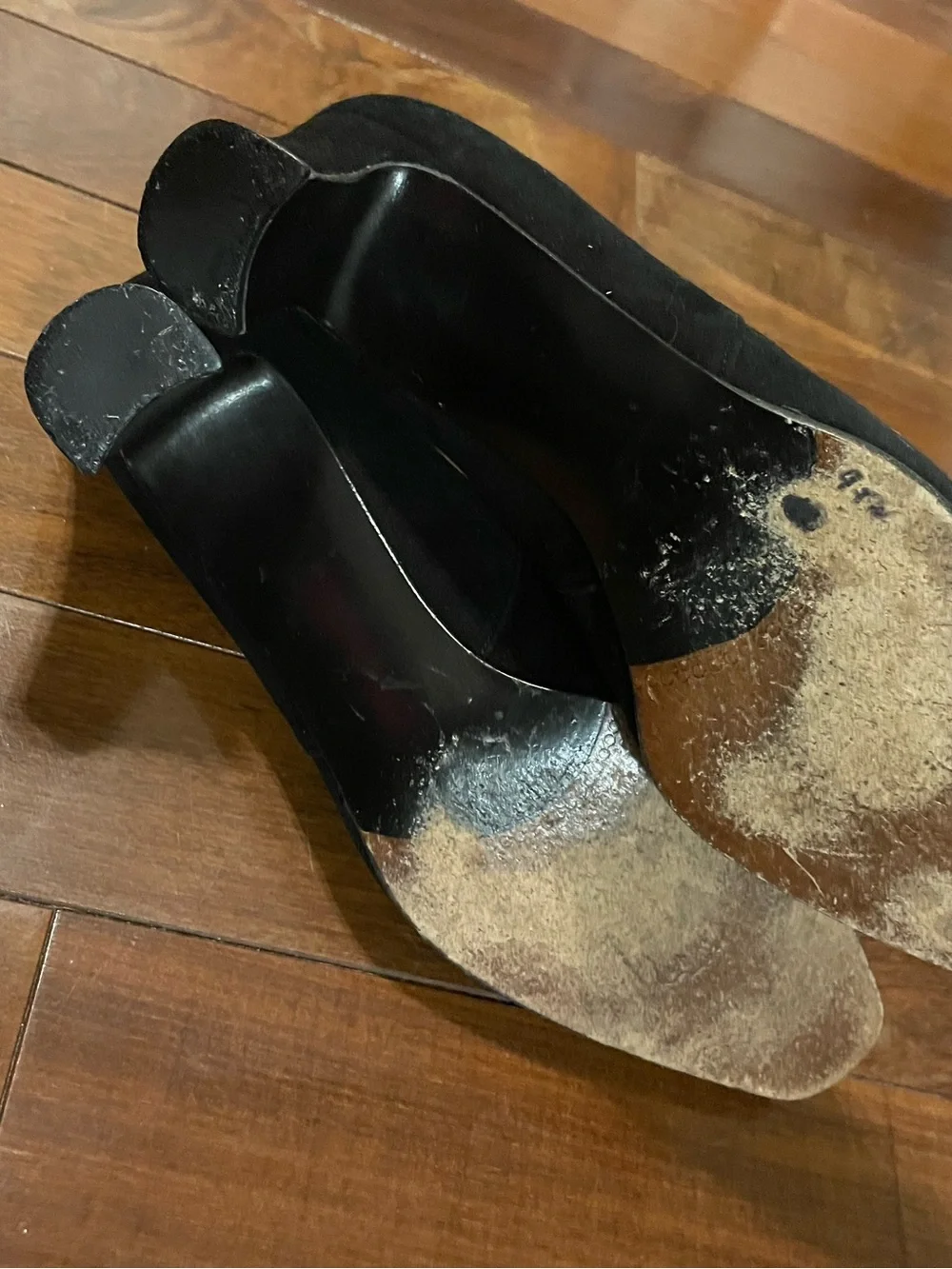 Vintage Stuart Weitzman suede Booties, size 9.5